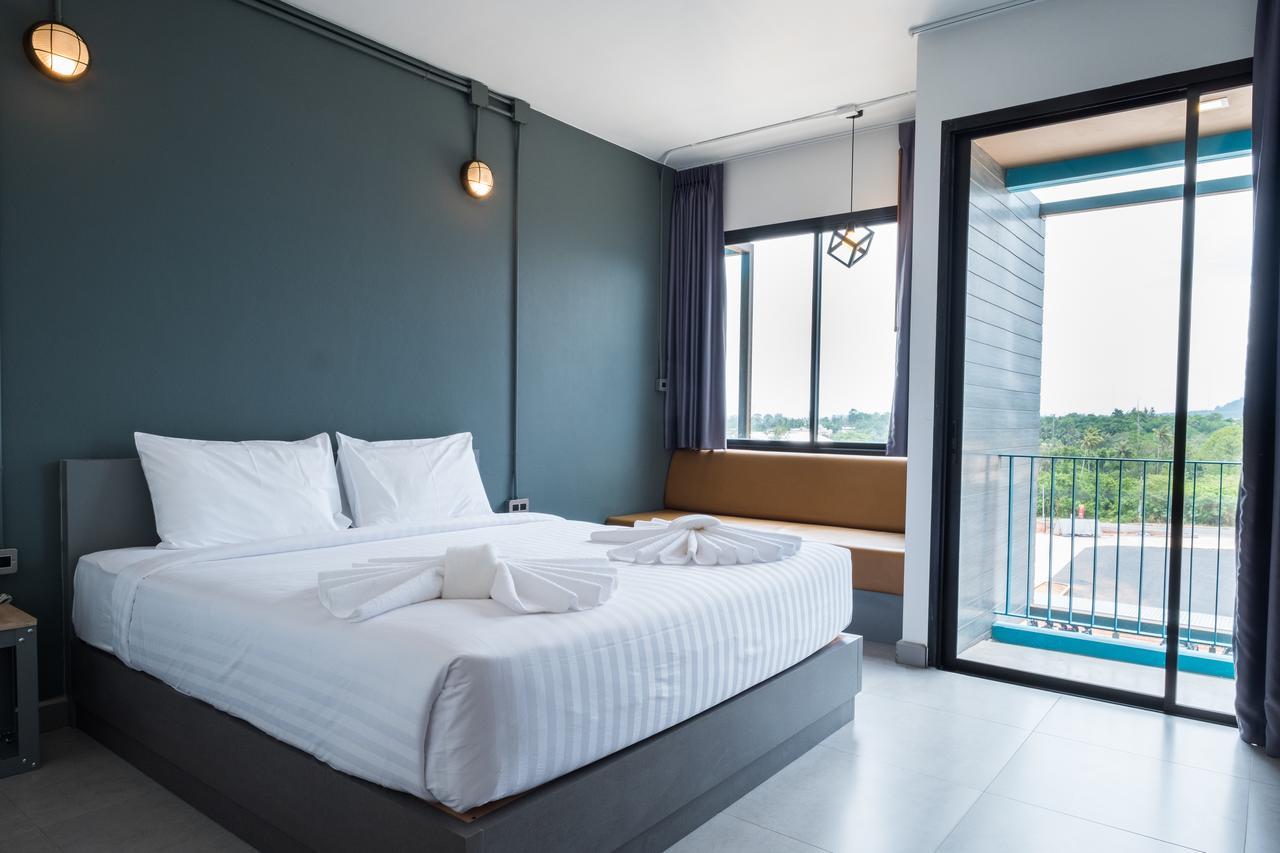 S.22 Hotel Suratthani Szuratthani Kültér fotó