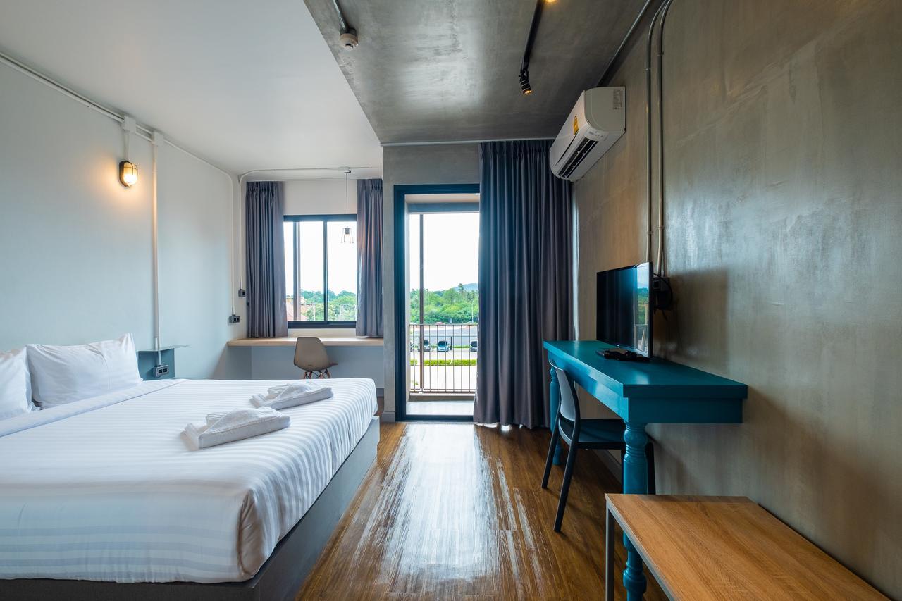 S.22 Hotel Suratthani Szuratthani Kültér fotó