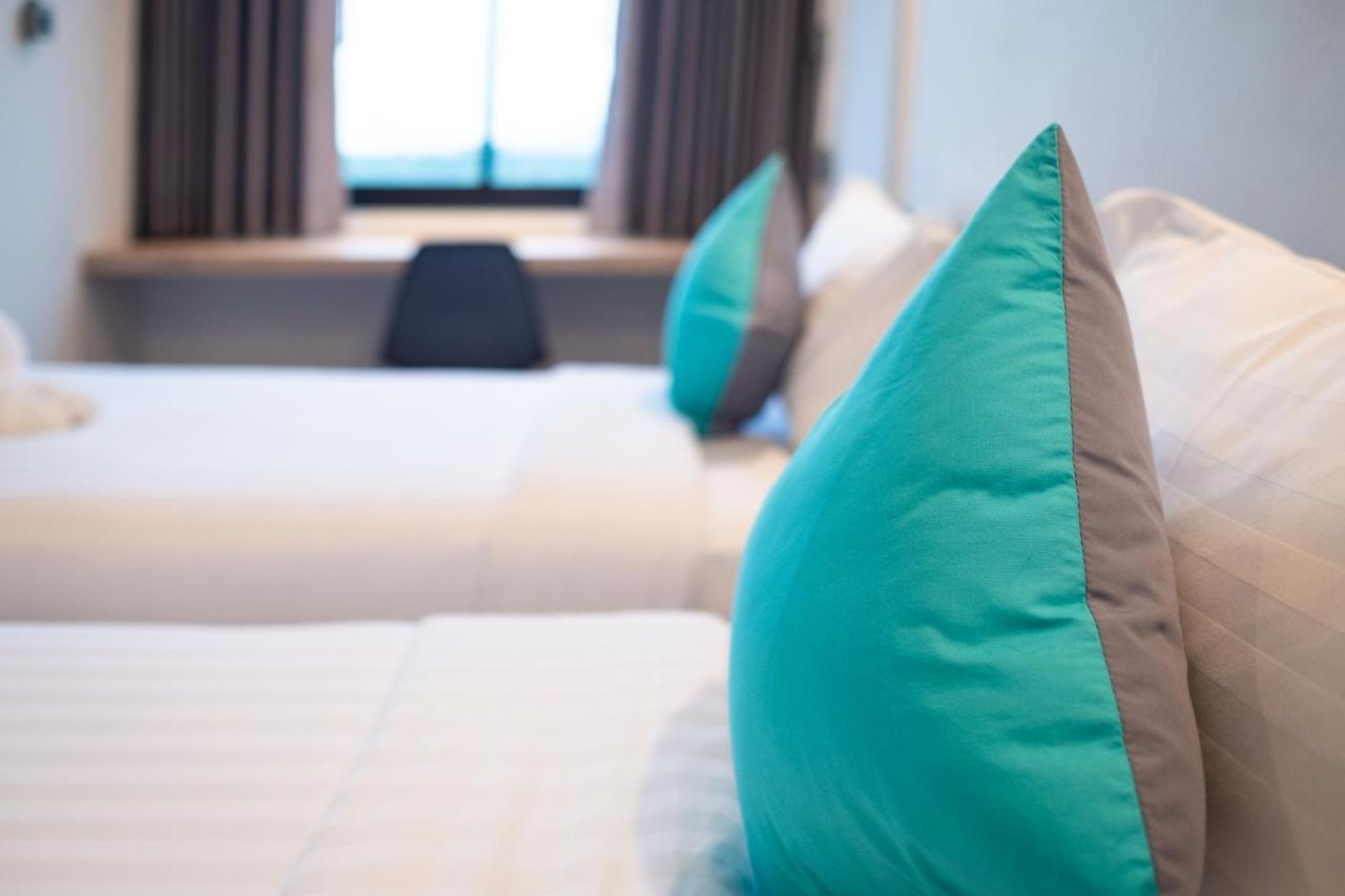 S.22 Hotel Suratthani Szuratthani Kültér fotó